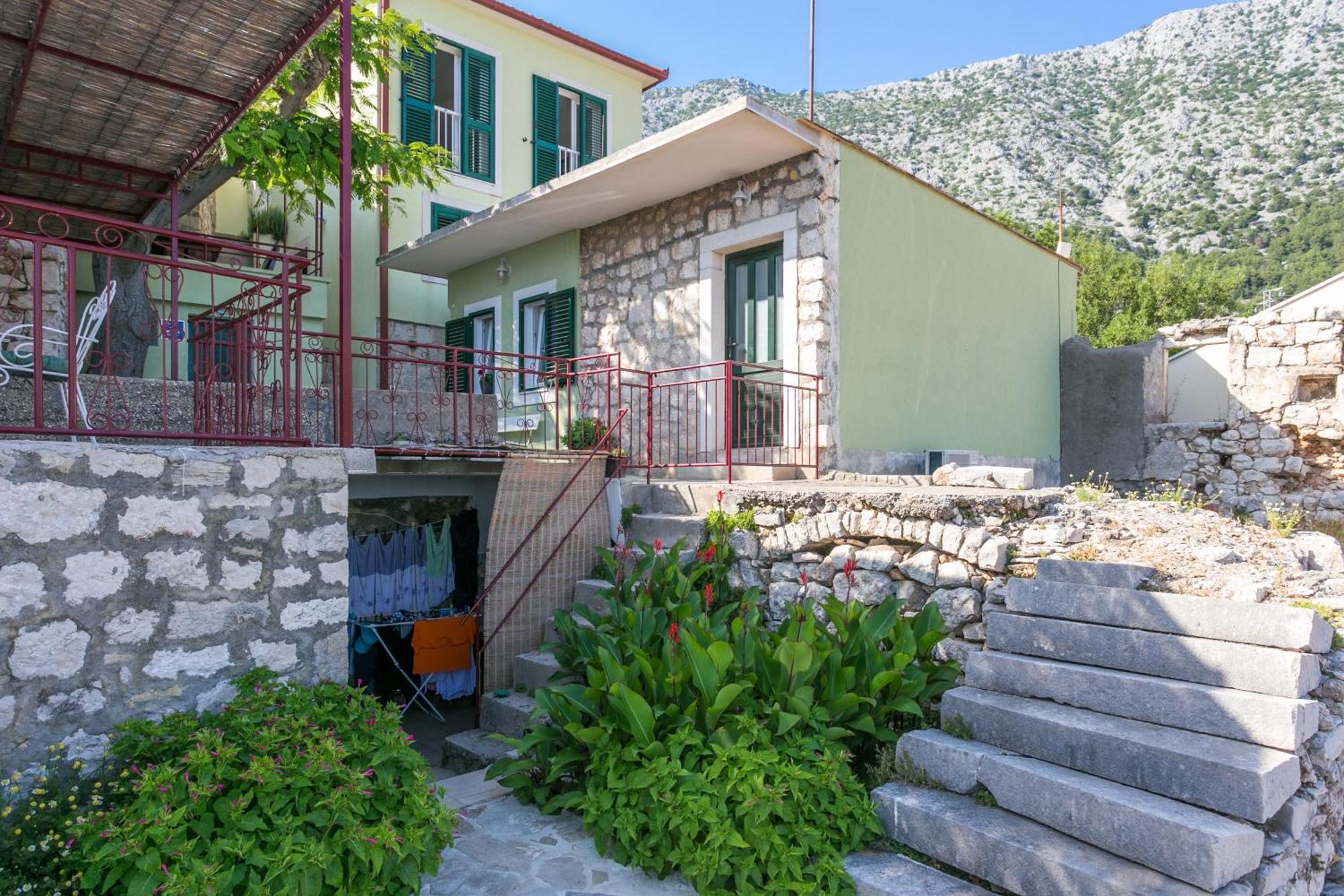 Apartments With A Parking Space Igrane, Makarska - 6796 Exterior foto